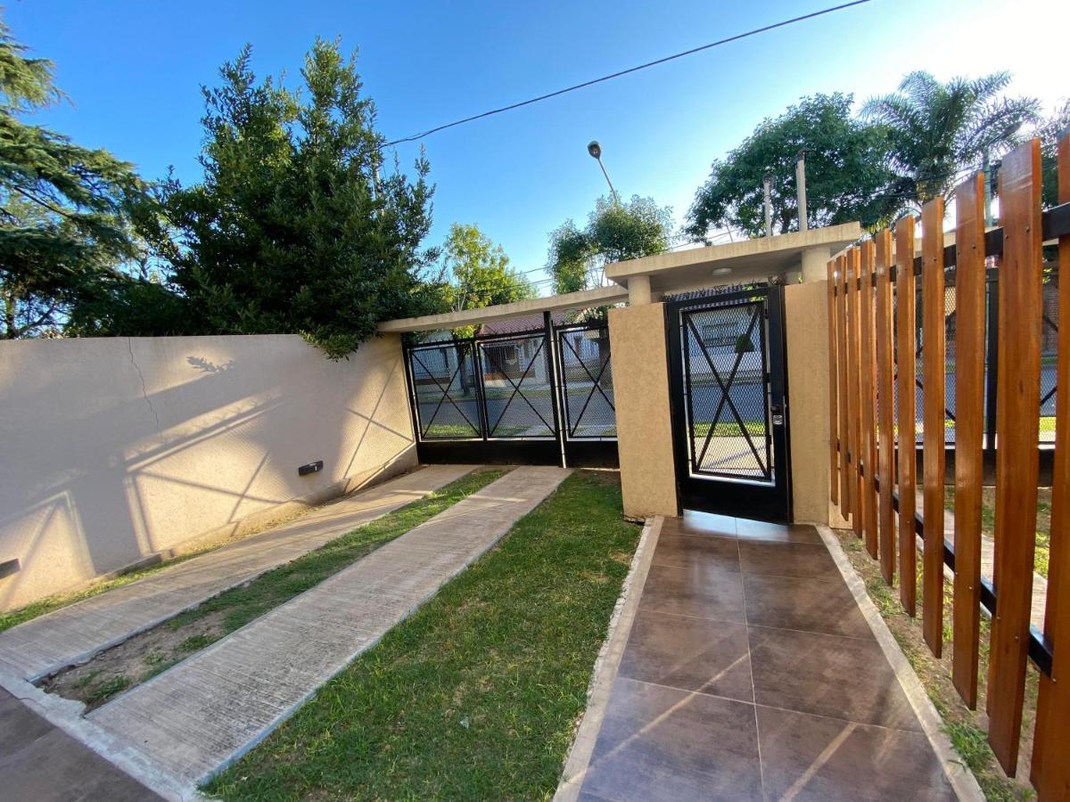 Mendoza Apartments Ezeiza Airport Luis Guillon Eksteriør bilde